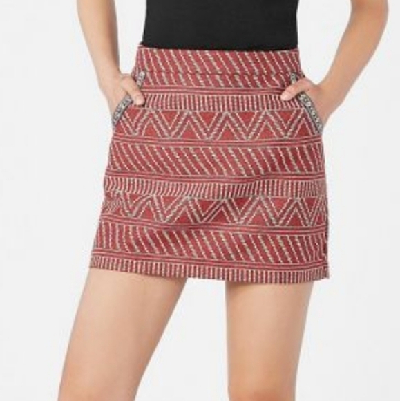 JustFab Jacquard Tapestry Woven A-Line Mini Skirt XS Red White - Picture 5 of 17